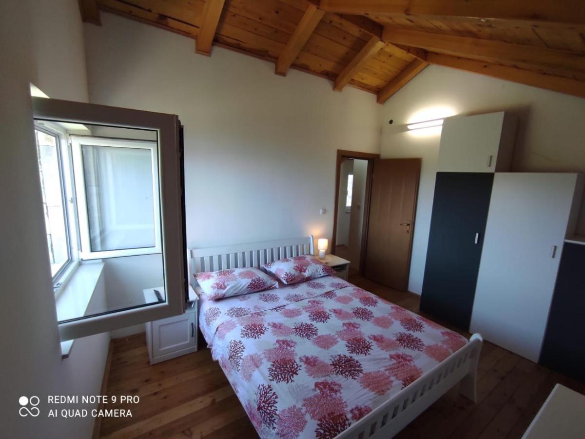 Casa vacanze With Jacuzzi Mili *